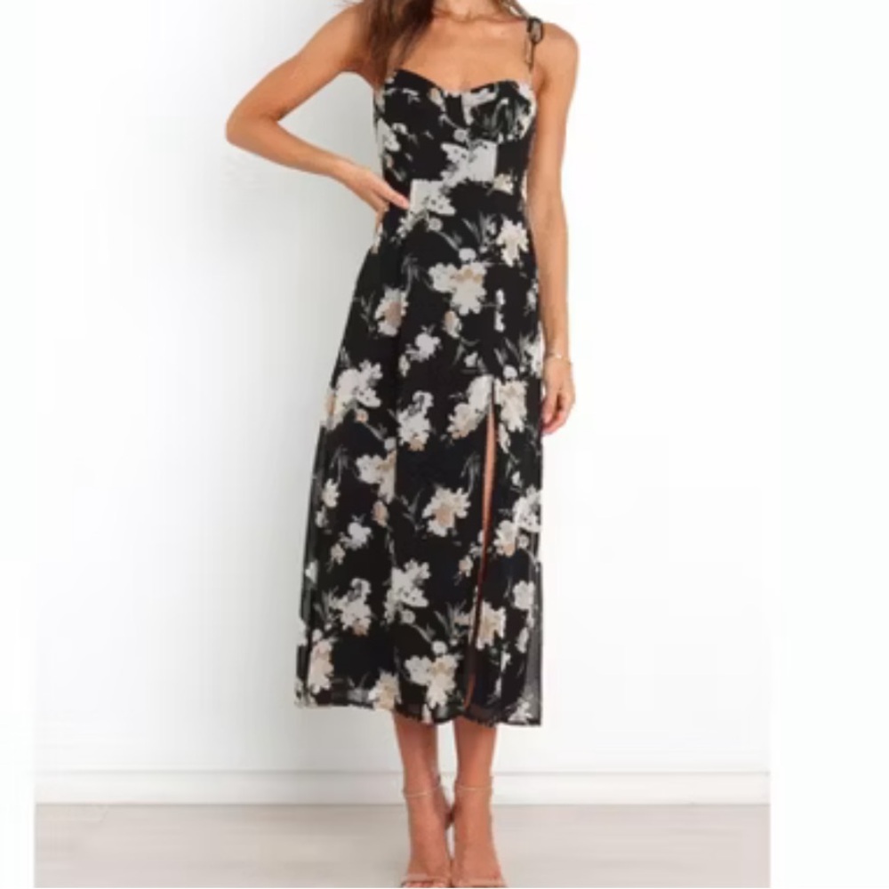 Petal & Pup NWOT Meg Dress in Black and White Spaghetti Strap Midi Dress US 14